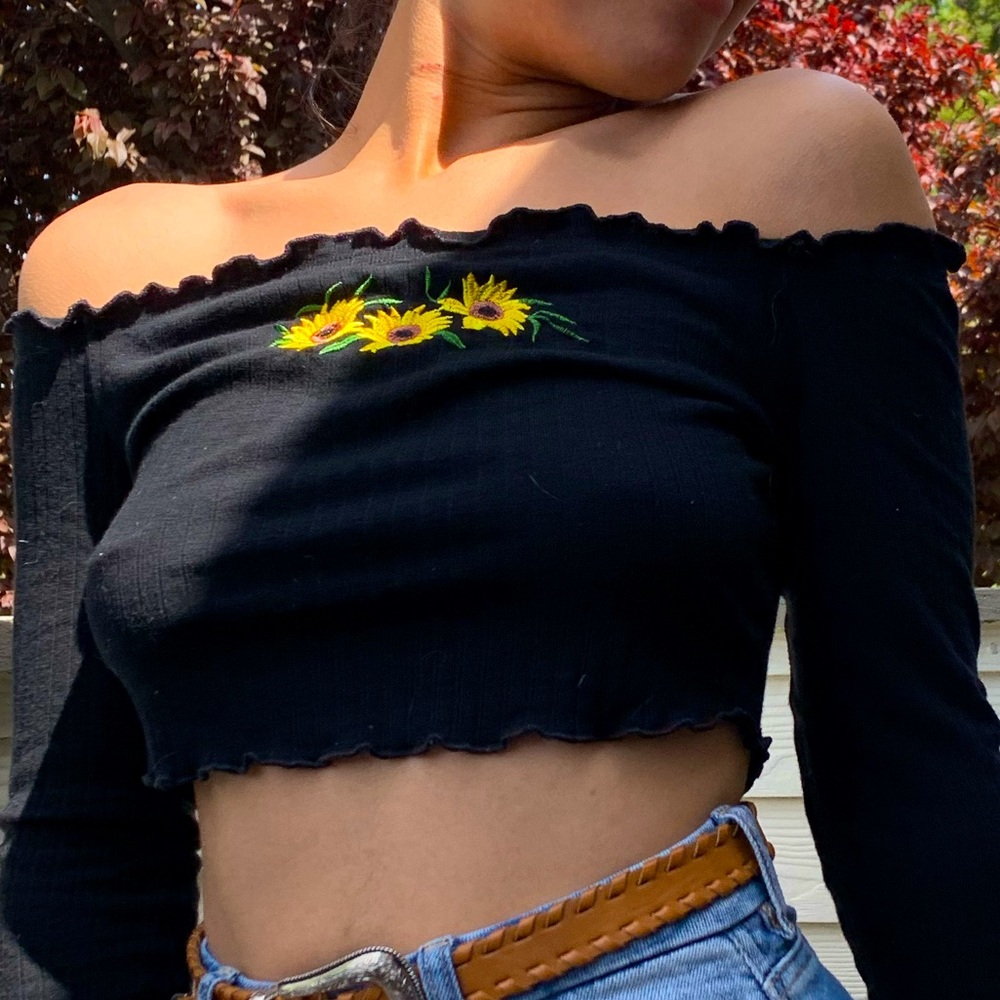 ❁Sunflower Crop Top❁